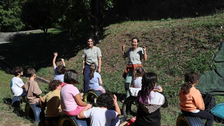 Las anpas de Vigo ponen por norma que los escolares no pasen más de 8 horas en el colegio