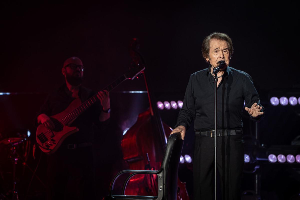 Concierto de Raphael dentro del ciclo Les Nits Occident, celebrado en los Jardins del Palau de Pedralbes de Barcelona