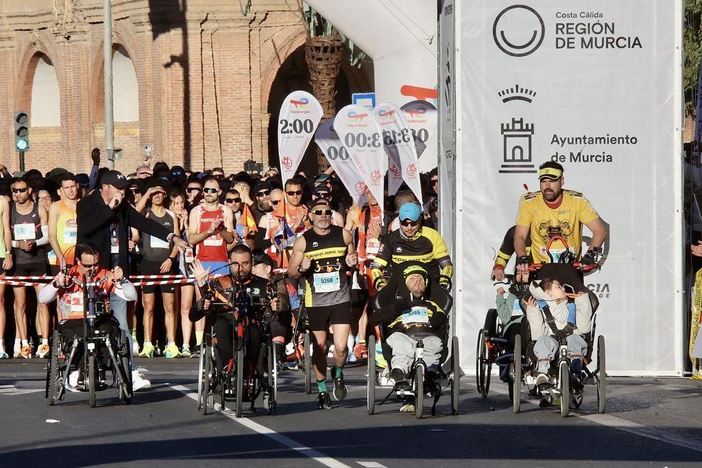 Las mejores imágenes de la TotalEnergies Maratón Murcia Costa Cálida
