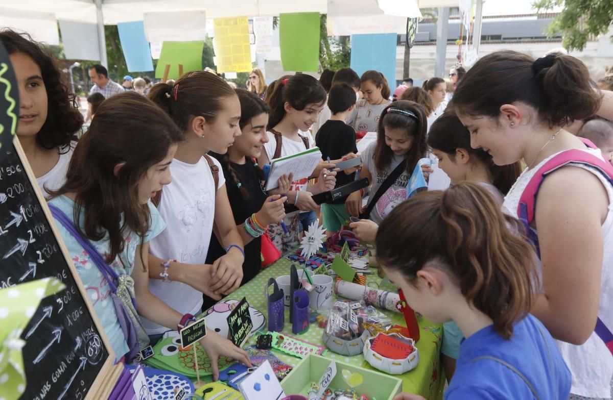 Fotogalería / Feria del Emprendimiento en el Vial Norte