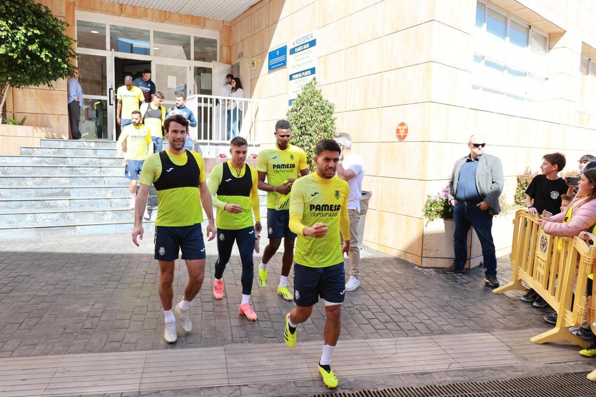 Galería | La afición del Villarreal disfruta con sus ídolos en el entrenamiento de puertas abiertas