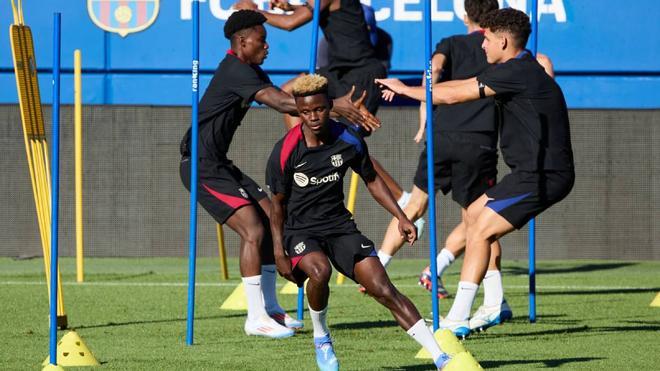 Aziz Issah y David Oduro, dos jugadores del Barça que se incorporan con la selección absoluta de Ghana