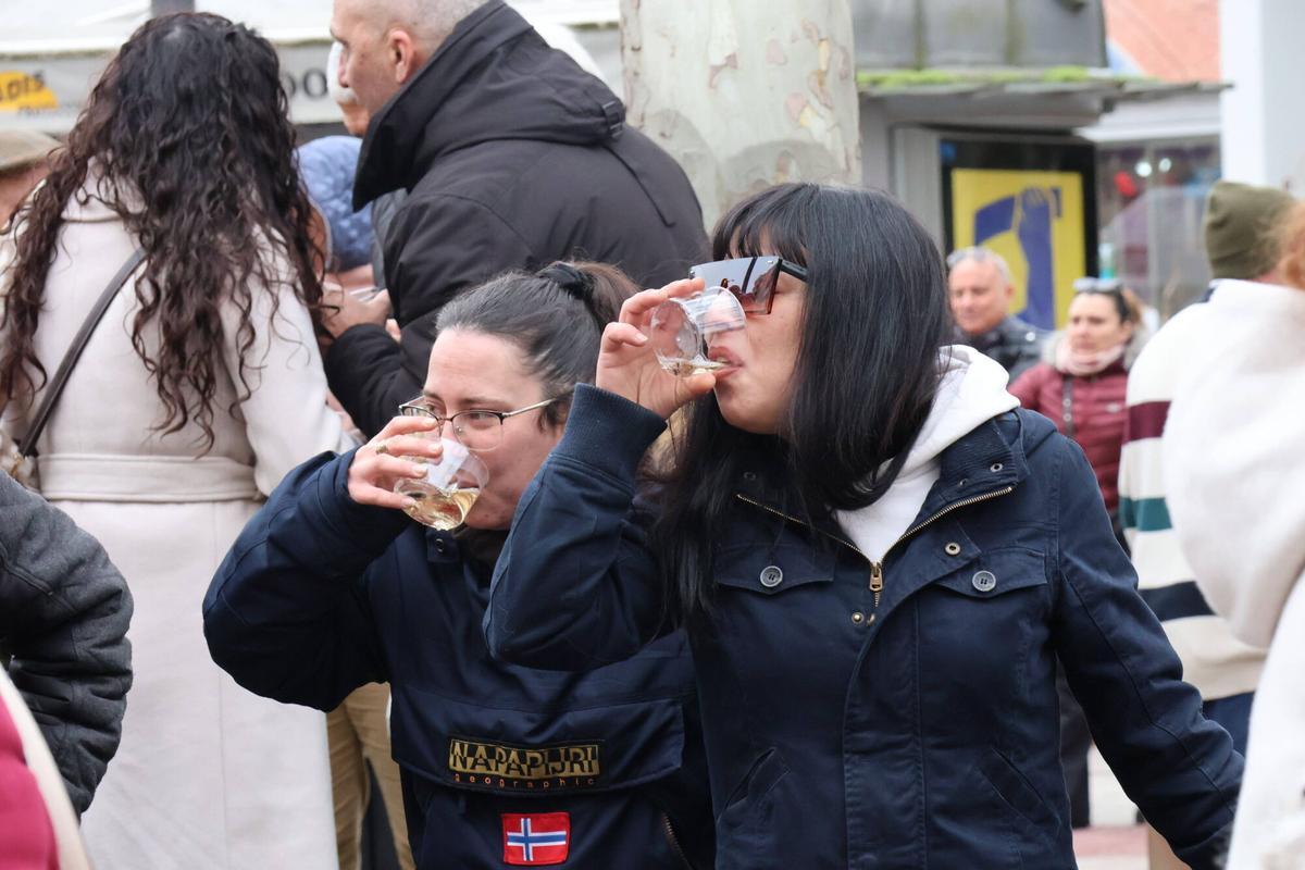 Celebración de las campanadas en el Mercado de Abastos de Zamora.