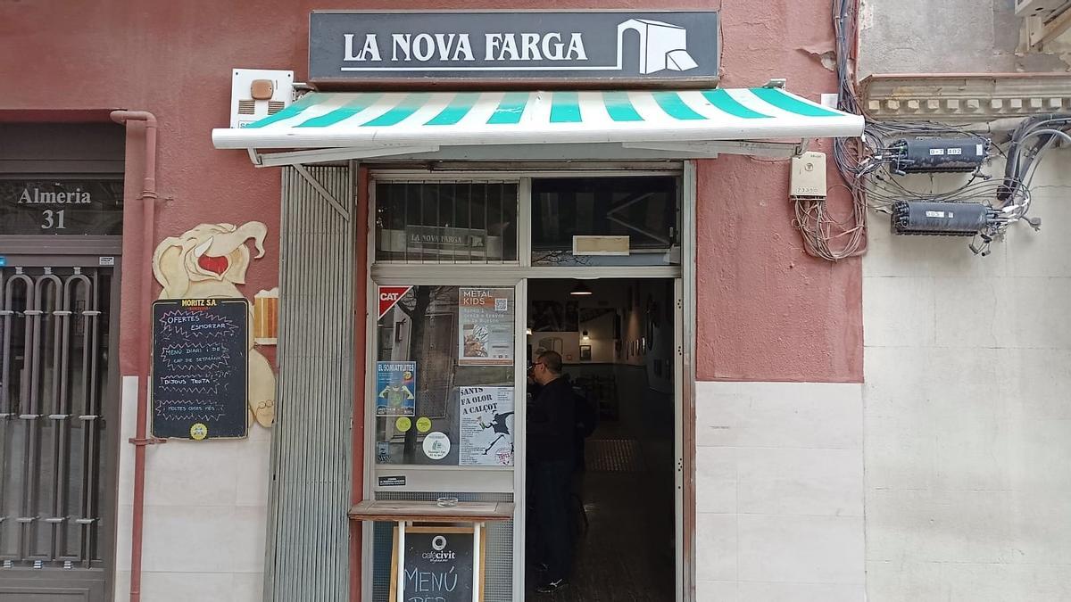 Entrada del restaurante La Nova Farga.