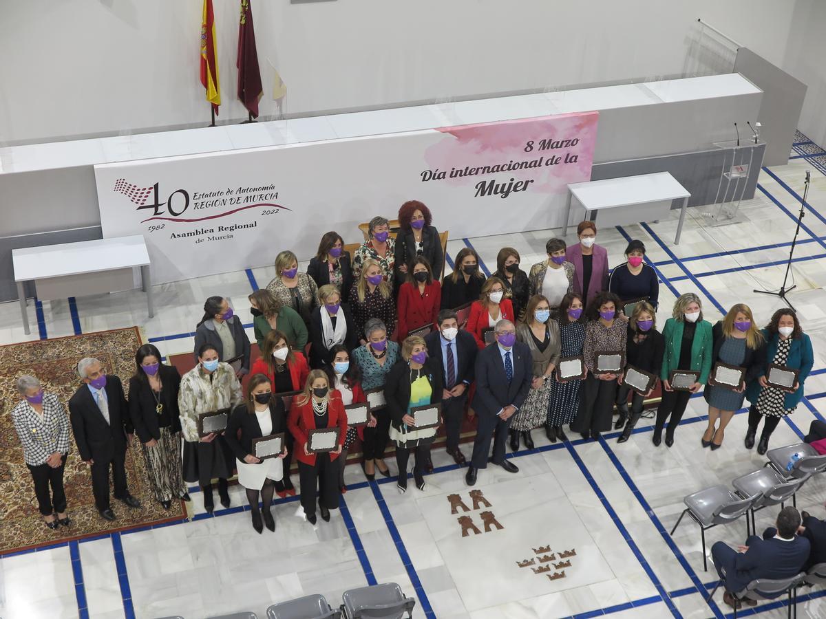 Actos en la Asamblea Regional   con motivo del Día   Internacional de la Mujer