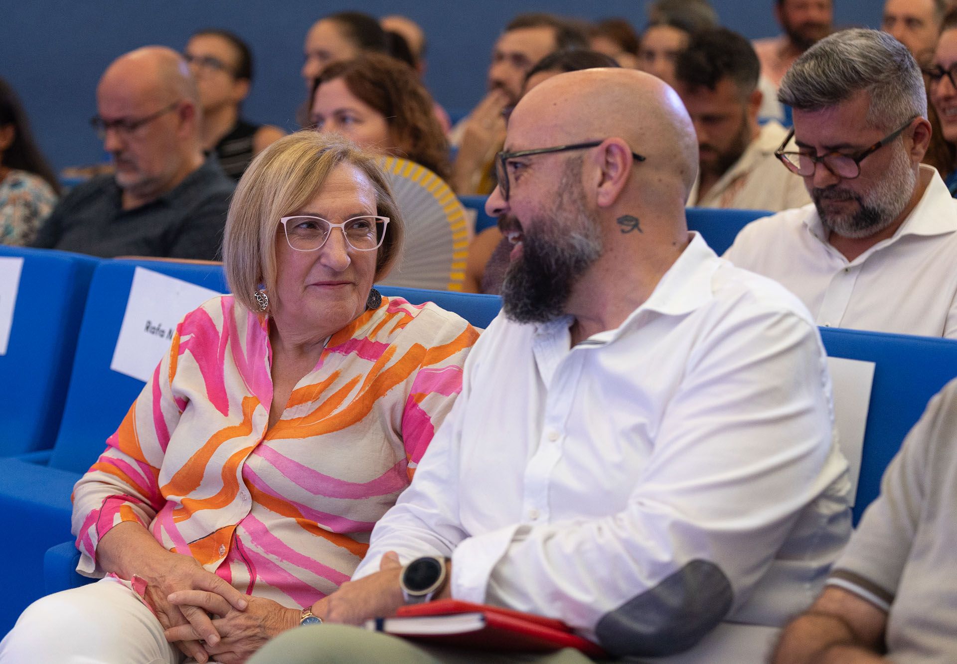 Los candidatos a presidir la Federación de Hogueras debaten en el Club Información