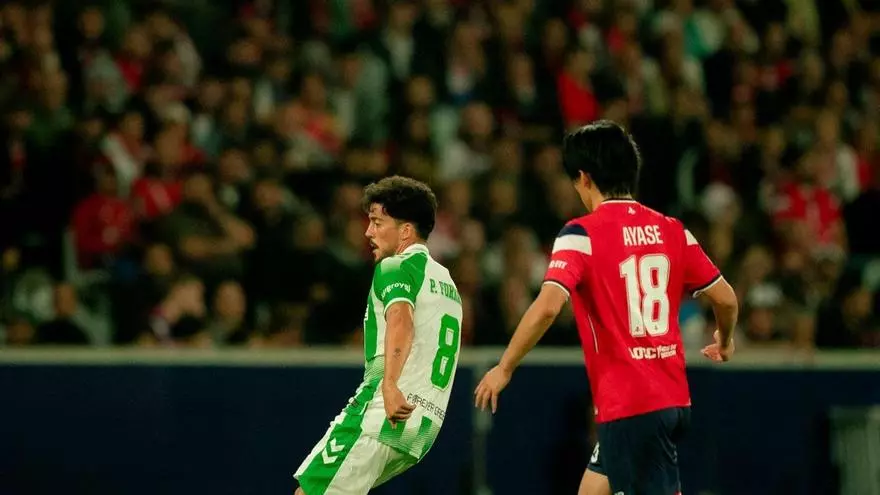 Vídeo | Pablo Fornals, tras su debut en Champions en el Lille-Betis: "Desde que nací llevaba intentando cumplir este sueño"