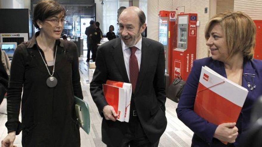 El PSOE redobla su ofensiva contra la reforma laboral