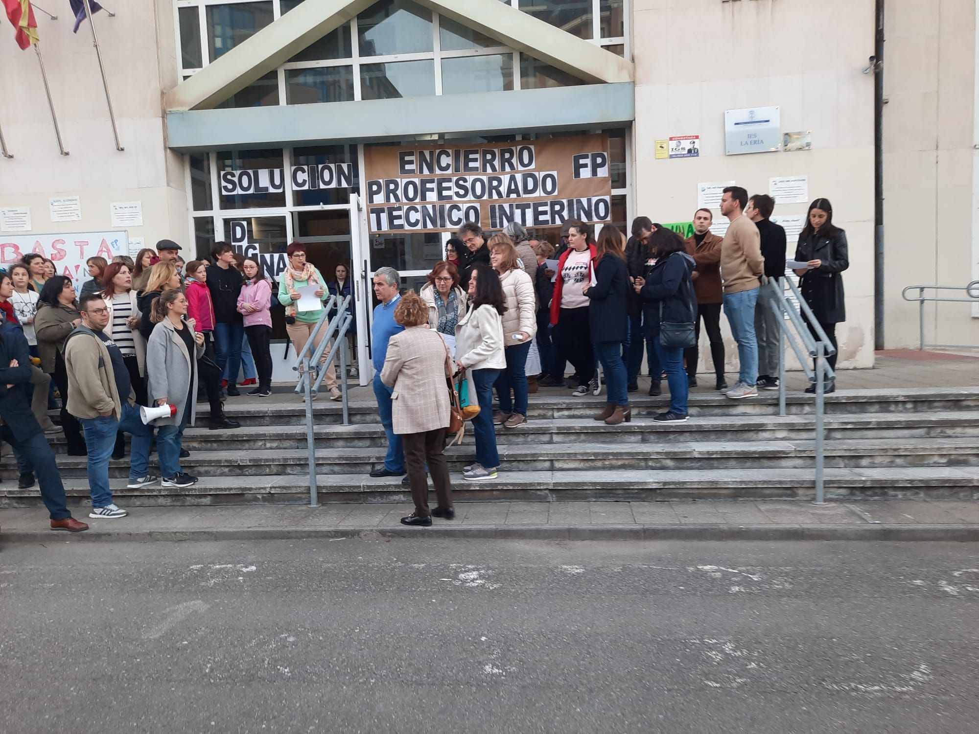 Comienza el encierro de los profesores de FP en Oviedo