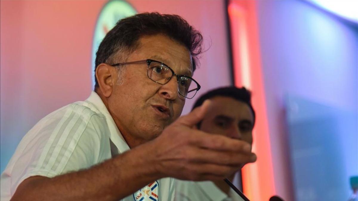 Juan Carlos Osorio dio la primera lista de convocados de Paraguay