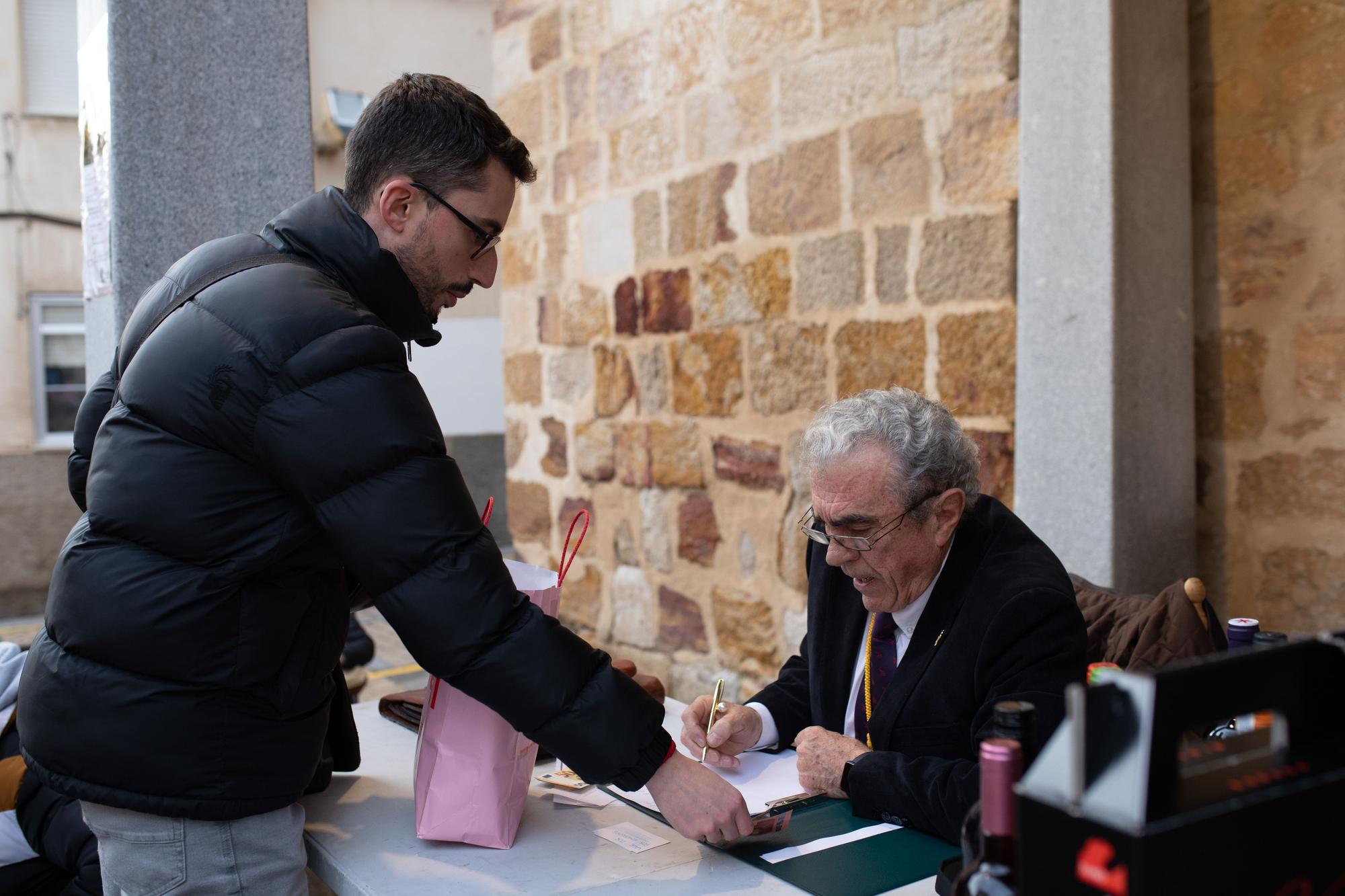 Los animales reciben la bendición por San Antón en Zamora