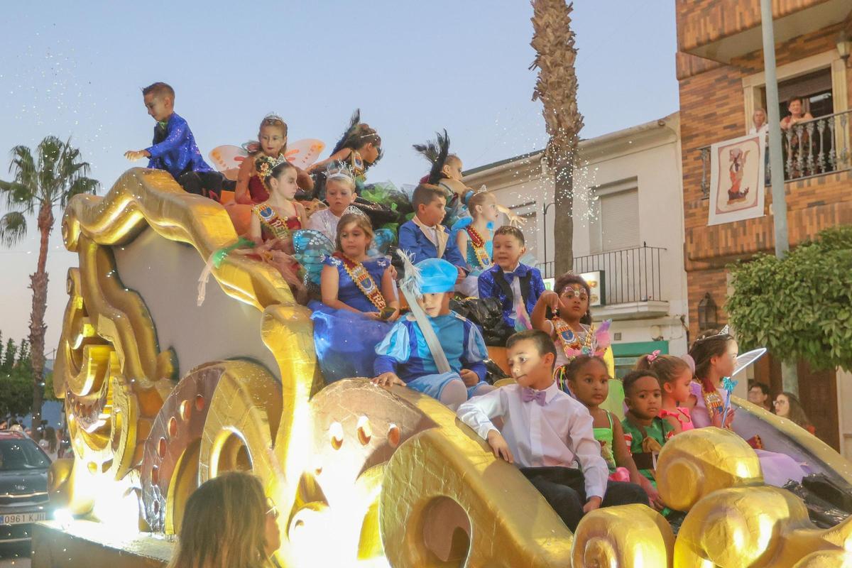Desfile de Carrozas en San Miguel de Salinas