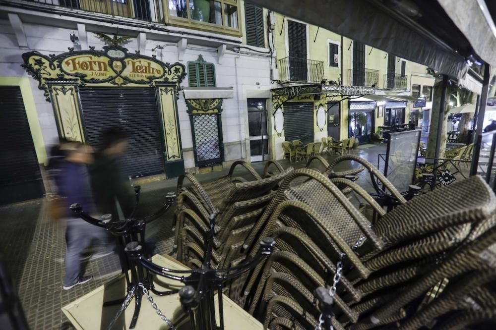 Cierra el histórico 'Forn des Teatre' de Palma