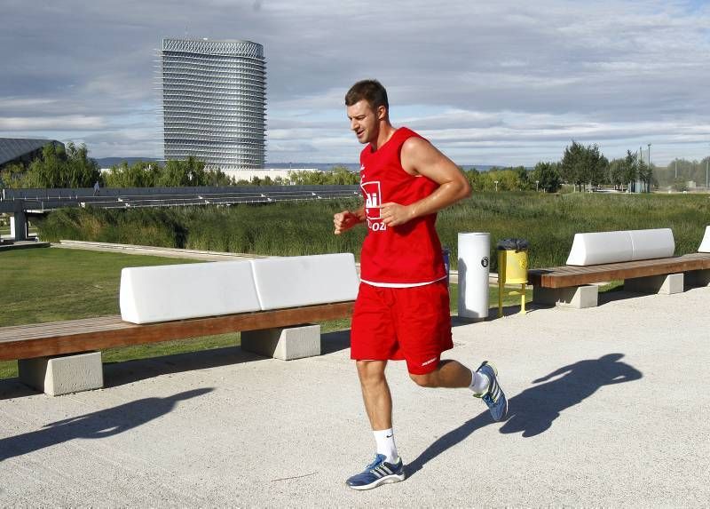 Fotogalería del primer entrenamiento del CAI Zaragoza