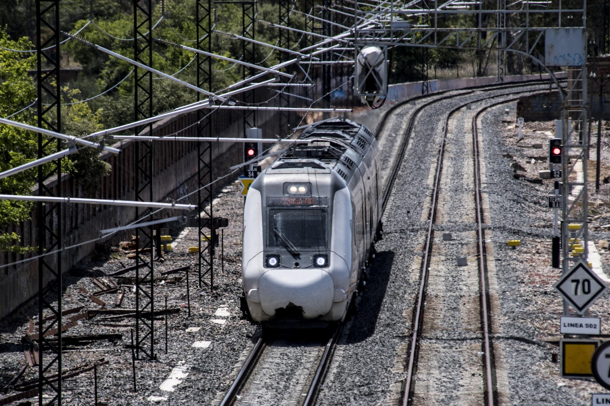 Galería | Trenes de media distancia llegan a Cáceres en imágenes de archivo