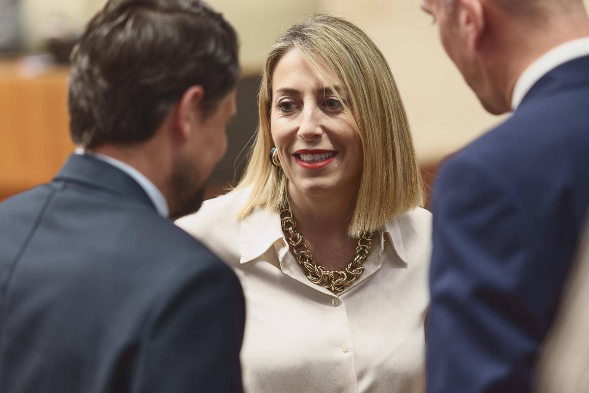 Fotogalería | El pleno de la Asamblea de Extremadura en imágenes