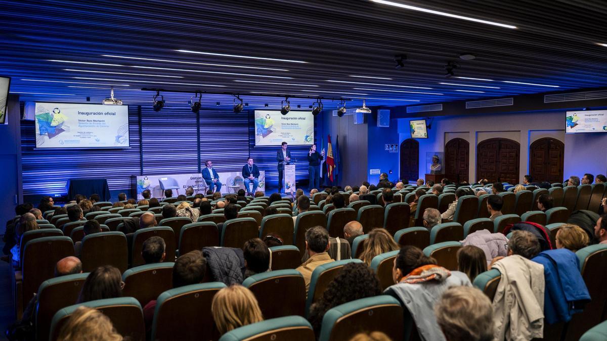 Así ha sido la jornada de 'Gestión de residuos y economía circular. El modelo consorciado para el ámbito rural' en Cáceres