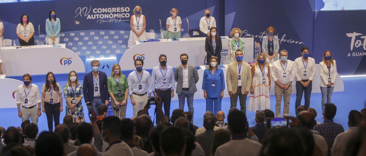 Cargos del PP en el congreso que eligió presidente regional a Carlos Mazón el pasado verano