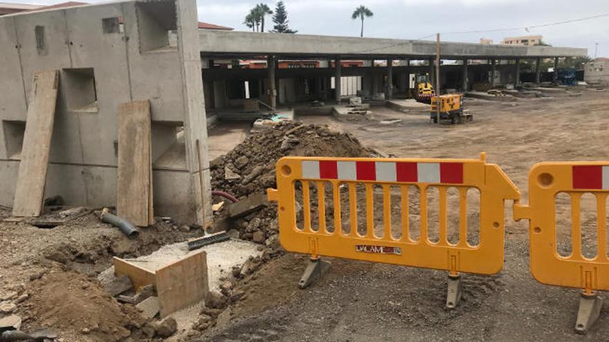 La obra de la nueva estación de guaguas del Puerto de la Cruz durará al menos un mes más.