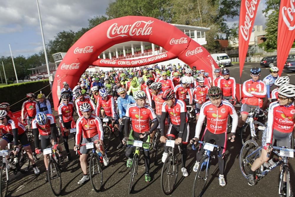 Marcha cicloturista de homenaje a Tony Rominguer en Gijón