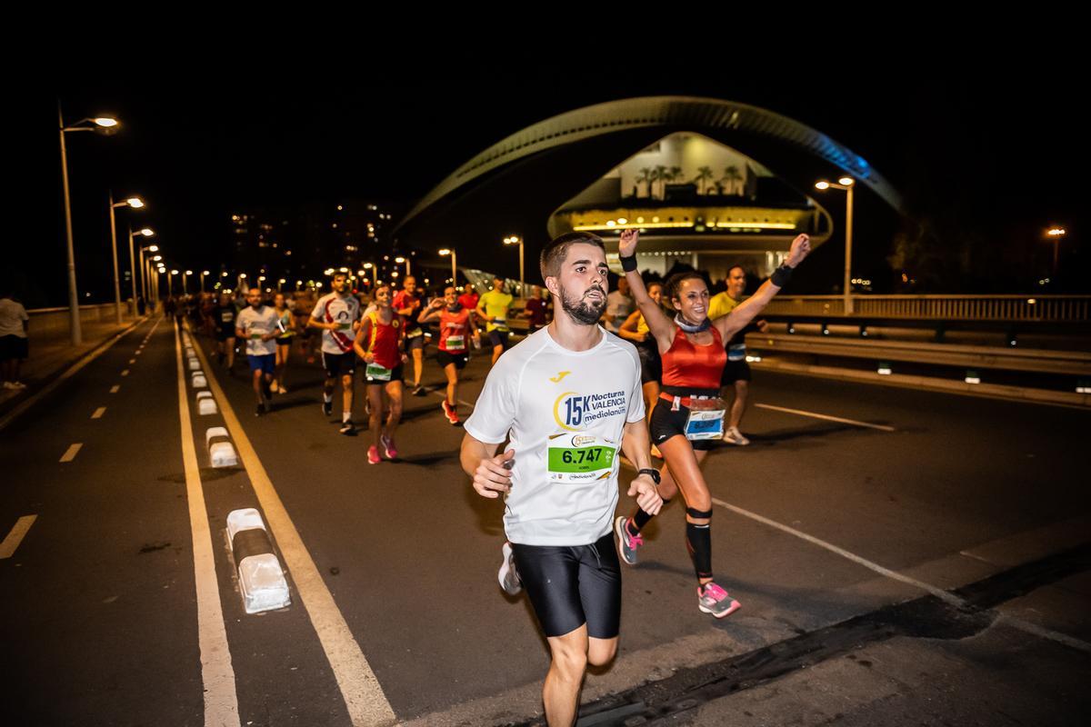 La 15K Nocturna