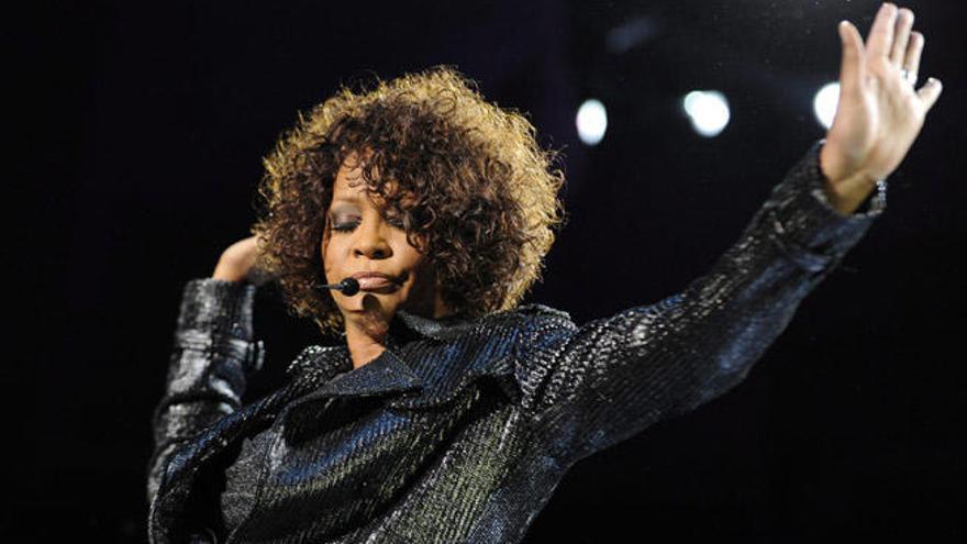 Whitney Houston durante uno de sus conciertos.