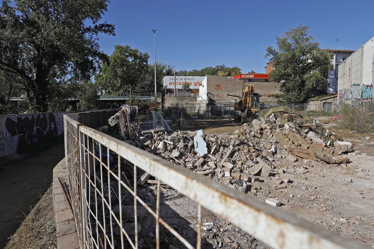 Els treballs per enderrocar l'edifici annexa, l'octubre de 2024.