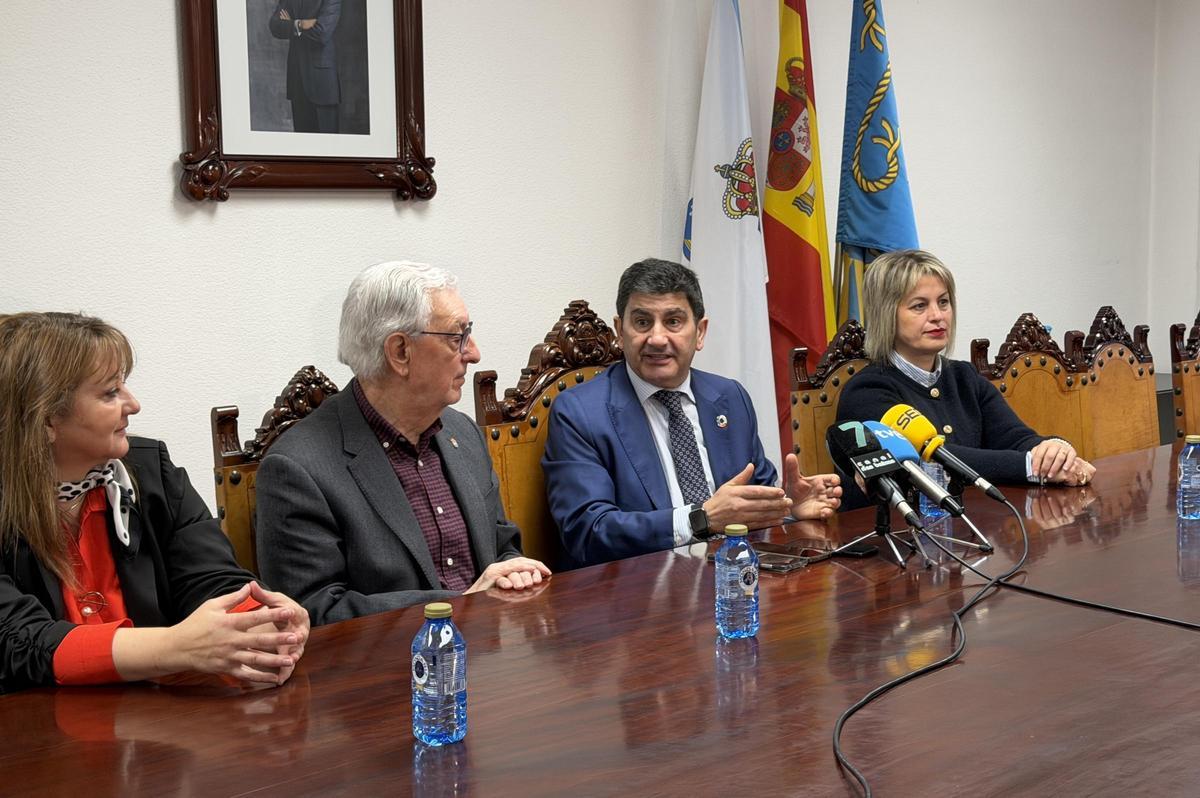 Presentación del apeadero de Valga.