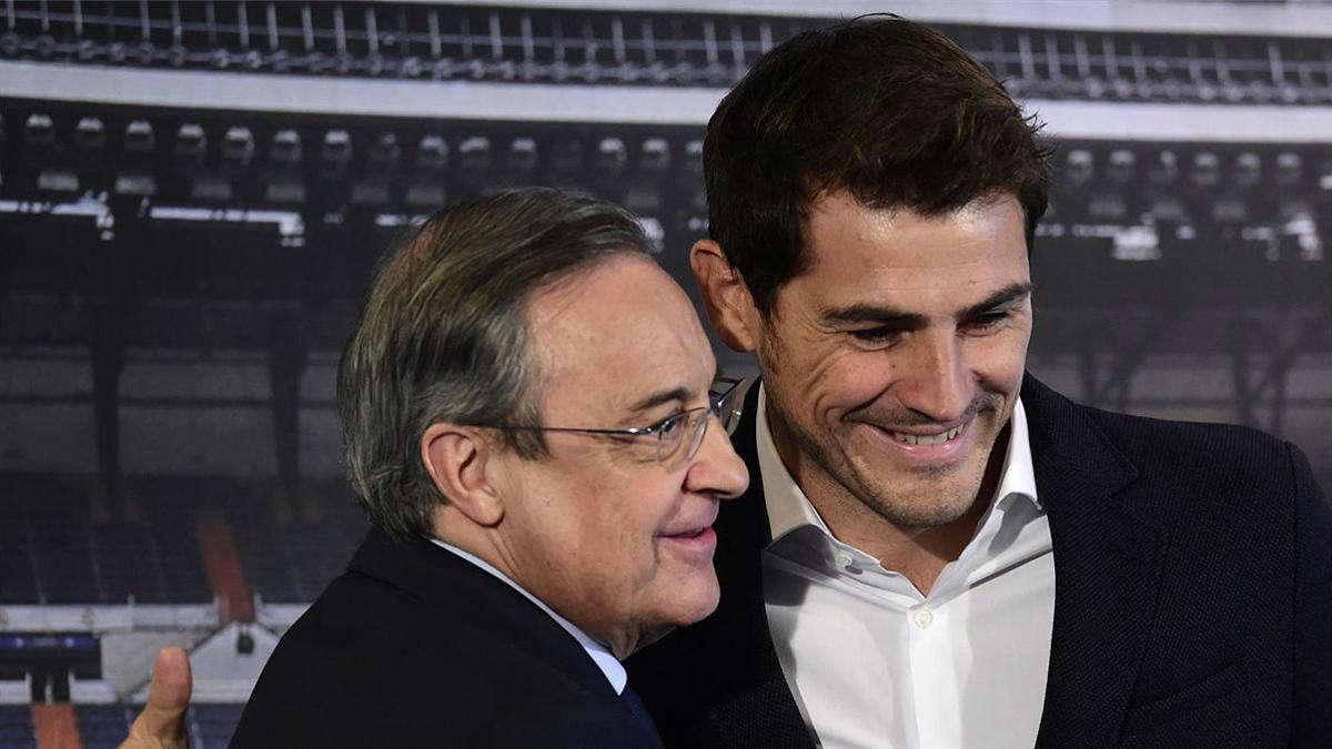 Florentino Pérez rinde homenaje a Casillas