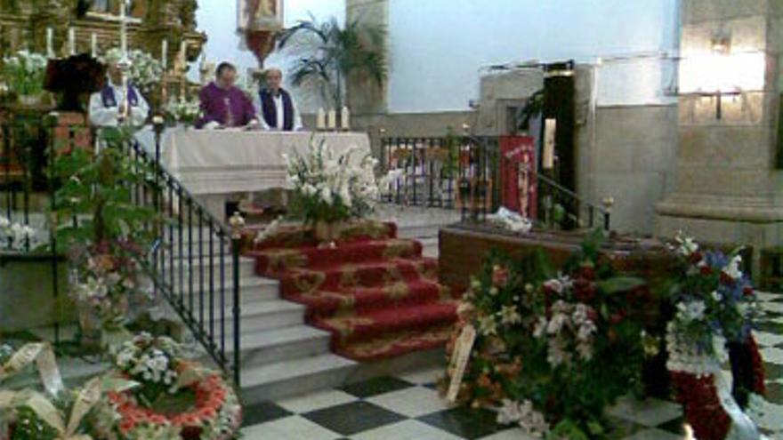 Funeral del poeta Ángel Campos en San Vicente de Alcántara