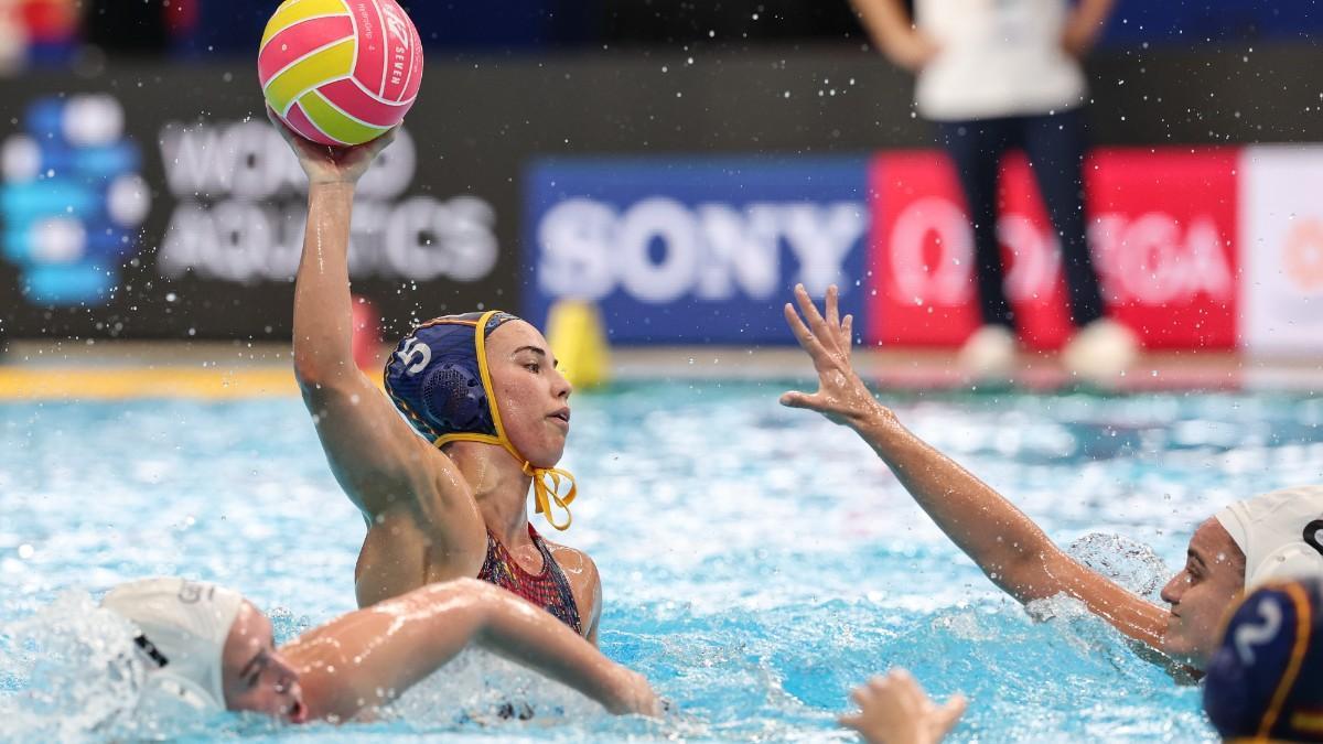 Nona Pérez, durante un partido en Singapur