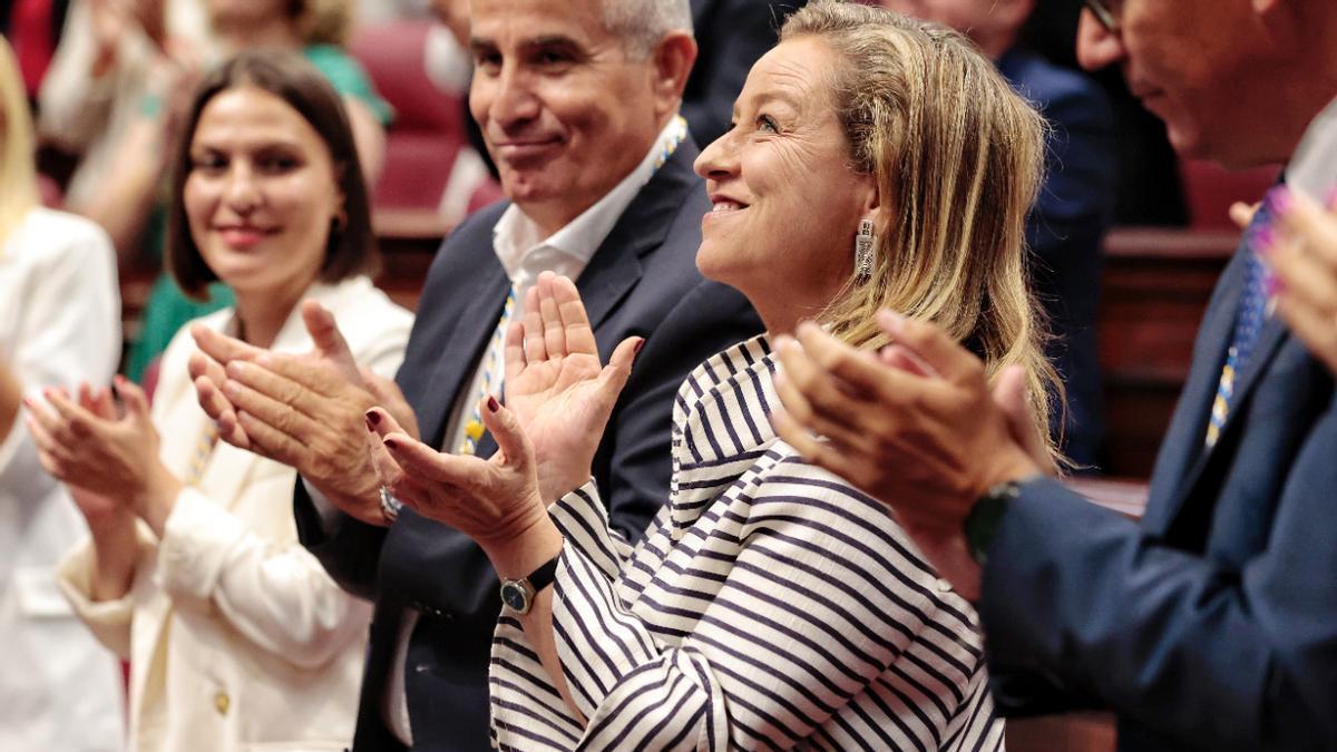 Ana Oramas tras ser elegida vicepresidenta primera del Parlamento de Canarias.