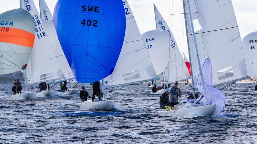 Easy aguanta la presión y se mantiene líder de las VIII Puerto Portals Dragon Winter Series