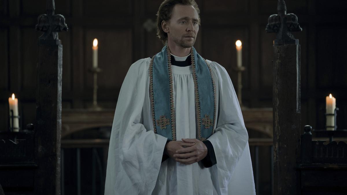 Tom Hiddleston en «La serpiente de Essex»