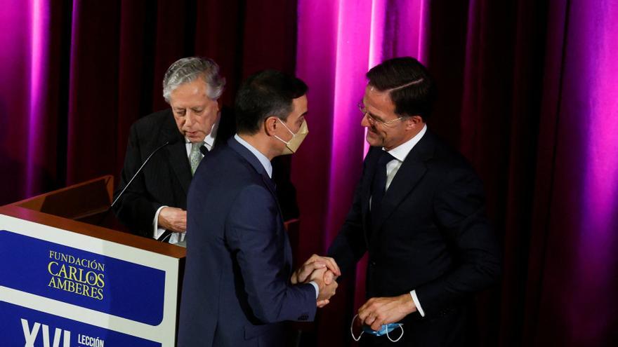 Sánchez y Rutte destacan la importancia de sus acuerdos, que acaban siendo de toda la UE