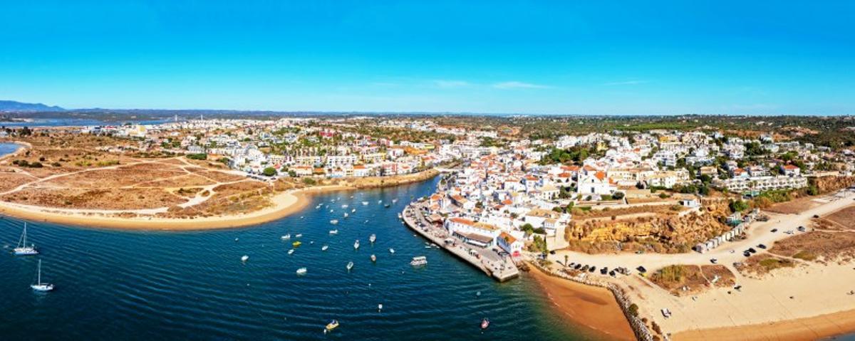 Vista aérea de Ferragudo, en el Algarve