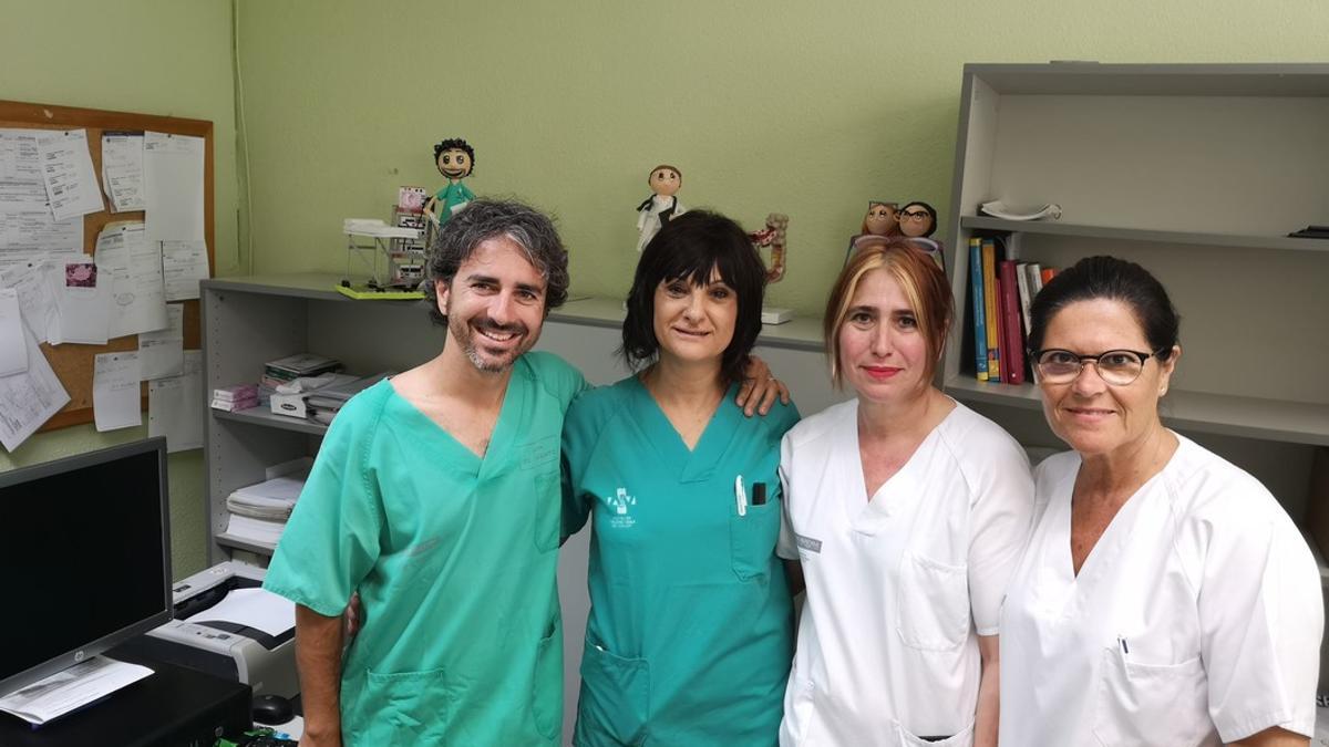 Equipo médico del hospital de Sagunto que ha realizado el trasplante de heces