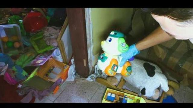 Juguetes y enseres que aparecen en el vídeo