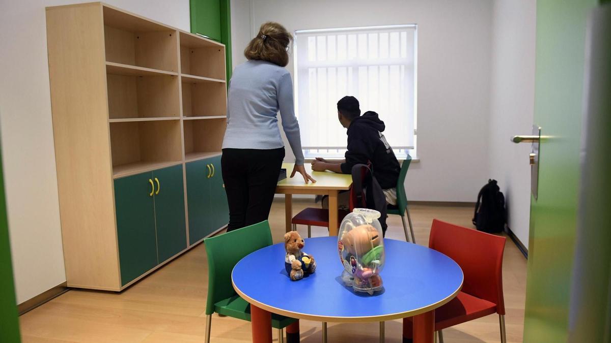Instalaciones amables en el Palacio de Justicia de Murcia para niños y adolescentes que acuden al tribunal.