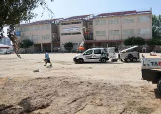 Chapa y pintura antes de la vuelta al cole en los centros de Vigo con reformas por 1,5 millones