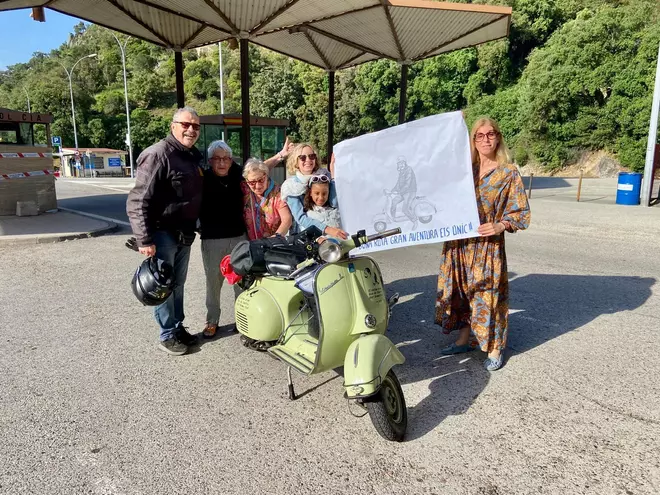 Aquest és el viatge de Jaume Cos: d'Olot a Roma en una Vespa de 1963