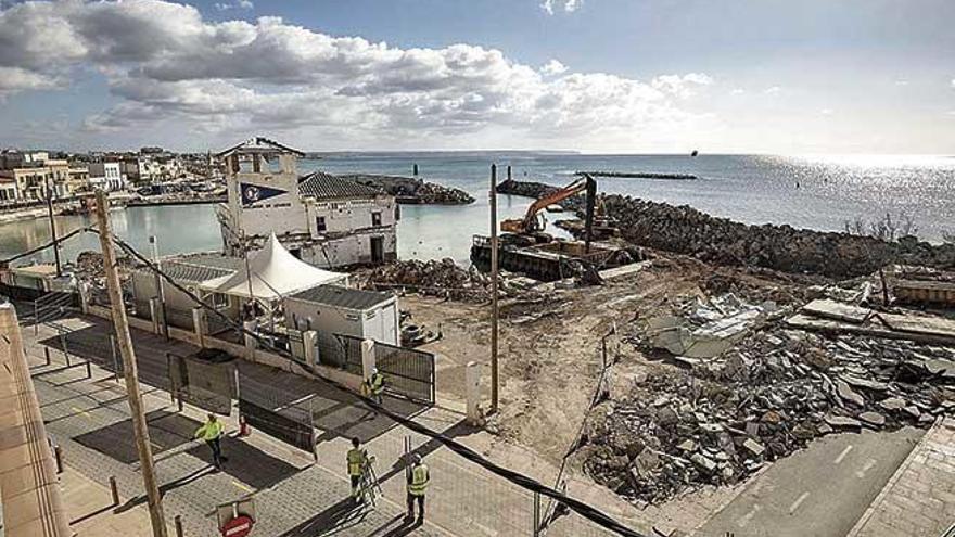 Las obras en este puerto acumulan varios meses de retraso.