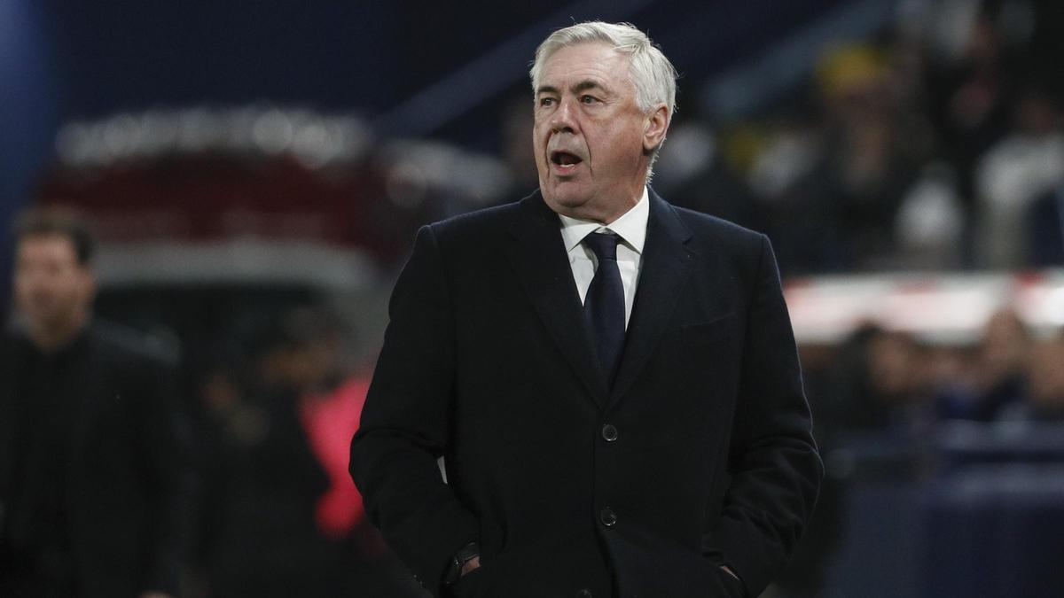 Carlo Ancelotti, durante la semifinal de la Supercopa que el Madrid ganó al Atlético en la prórroga.