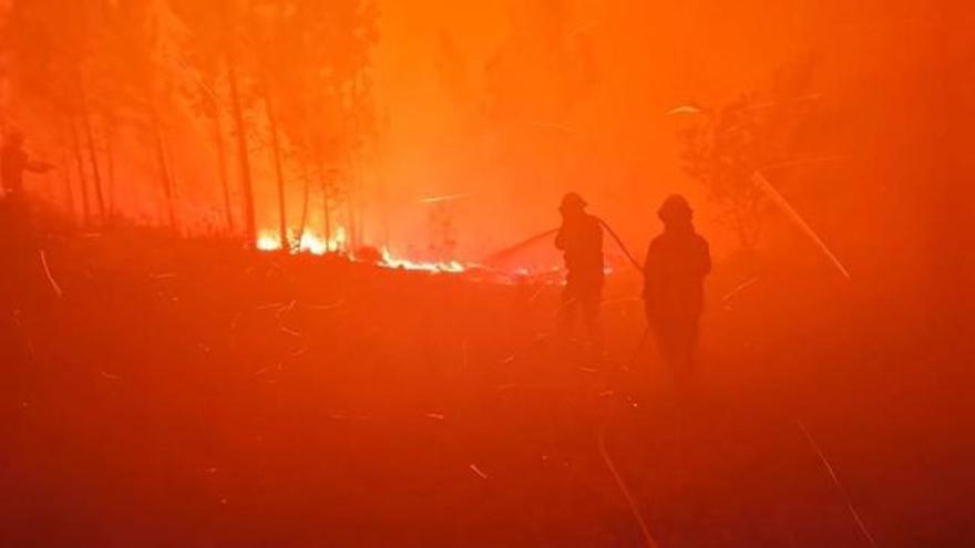 El centro de Portugal continúa ardiendo