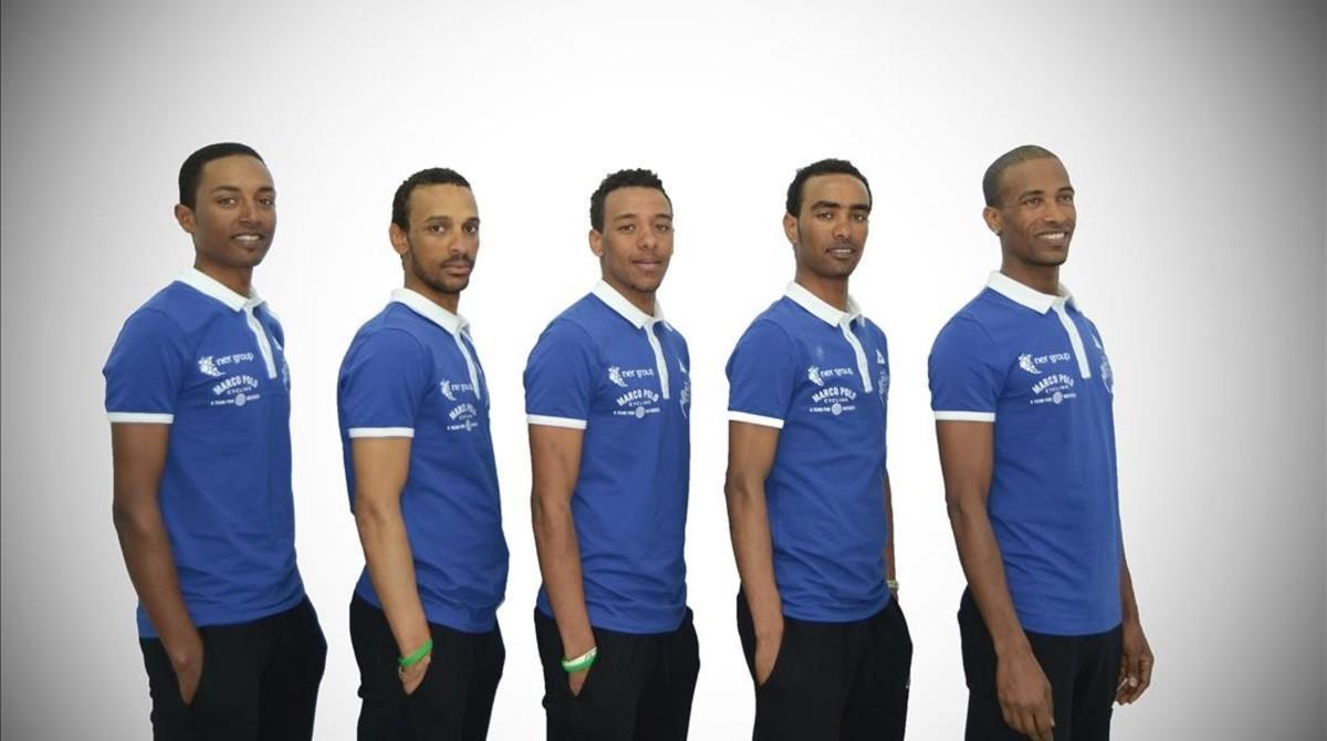 segea33630499 un equipo de ciclistas refugiados correra en terra160422161041