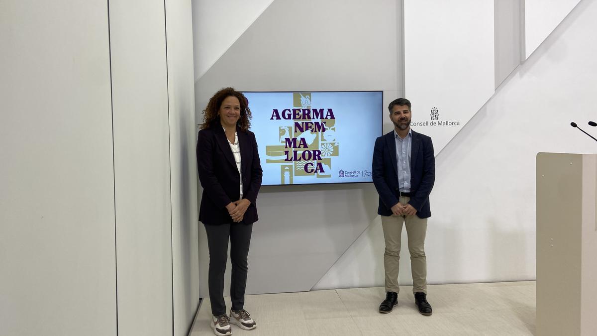 Cladera y De Juan presentan las actividades de la Diada Mallorca 2022.