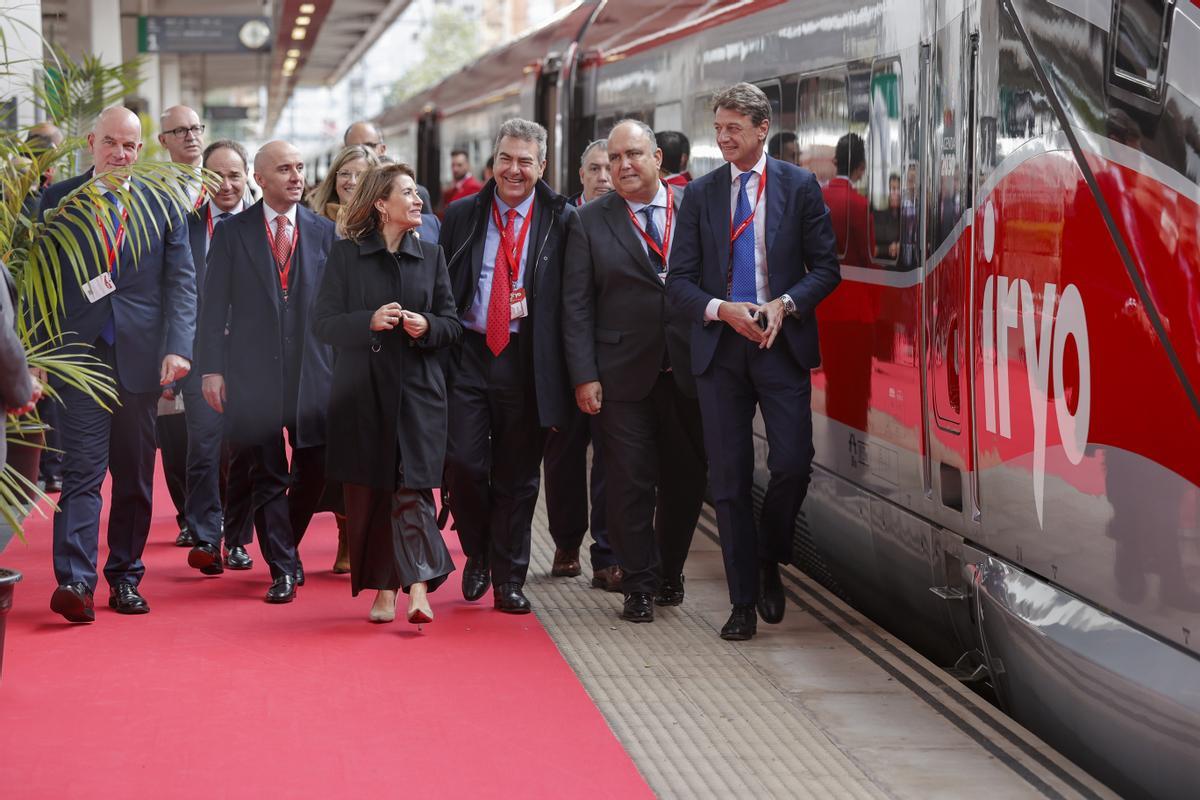 Iryo, primer operador privado español de Alta Velocidad, llega a València tras realizar su primer viaje inaugural desde Madrid y celebra un acto en el que participan el president de la Generalitat, Ximo Puig, y la ministra de Transportes, Raquel Sánchez, y los máximos responsables de los tres accionistas: Air Nostrum, Globalvia y Trenitalia. EFE/ Manuel Bruque