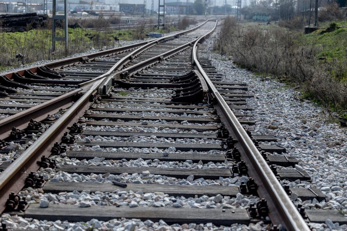 Imagen de archivo de las vías del tren.