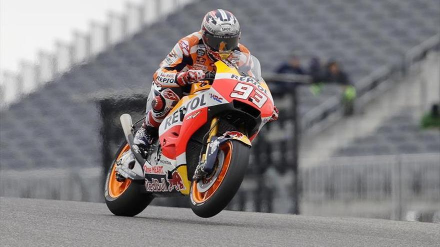 Márquez mantiene la hegemonía pese a los esfuerzos de Viñales