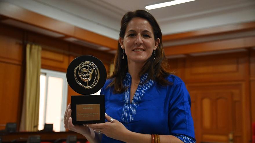 Gemma Parellada recibe el Premio de Periodismo Julio Anguita Parrado